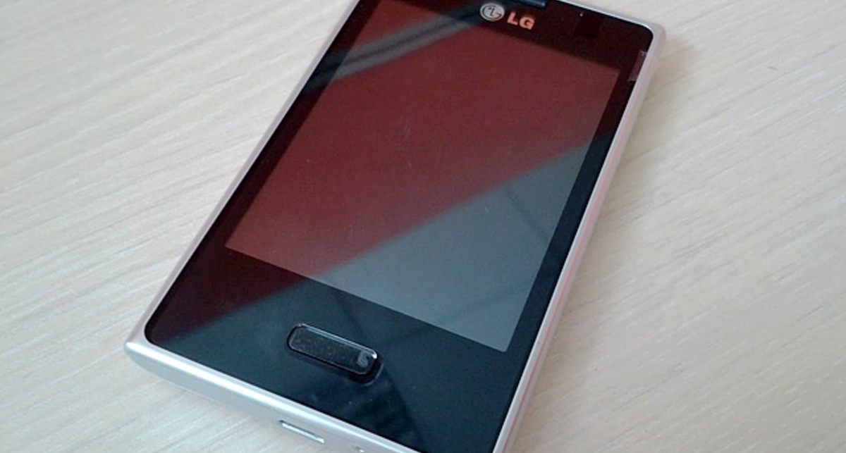 LG Optimus L3 - быстрый 