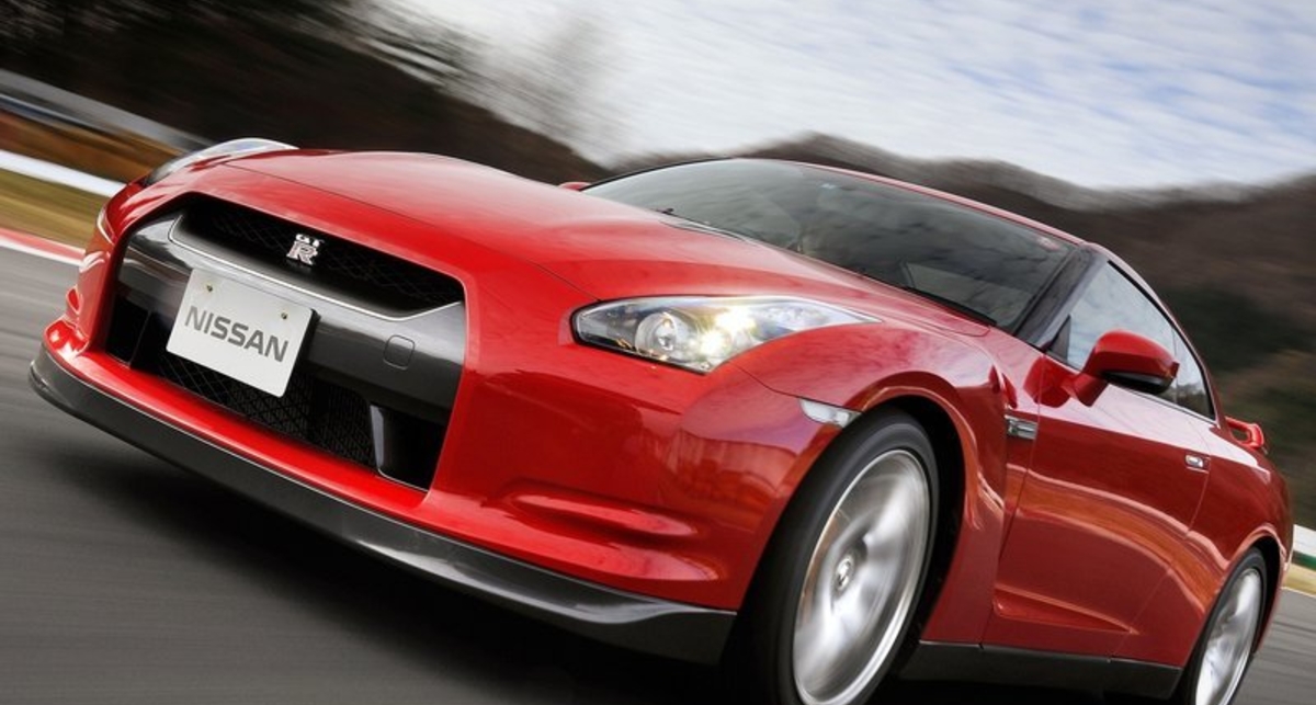 История Nissan – сквозь тернии к звездам (фото)