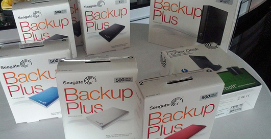 Seagate BackUp Plus сохранит ваш Facebook-аккаунт