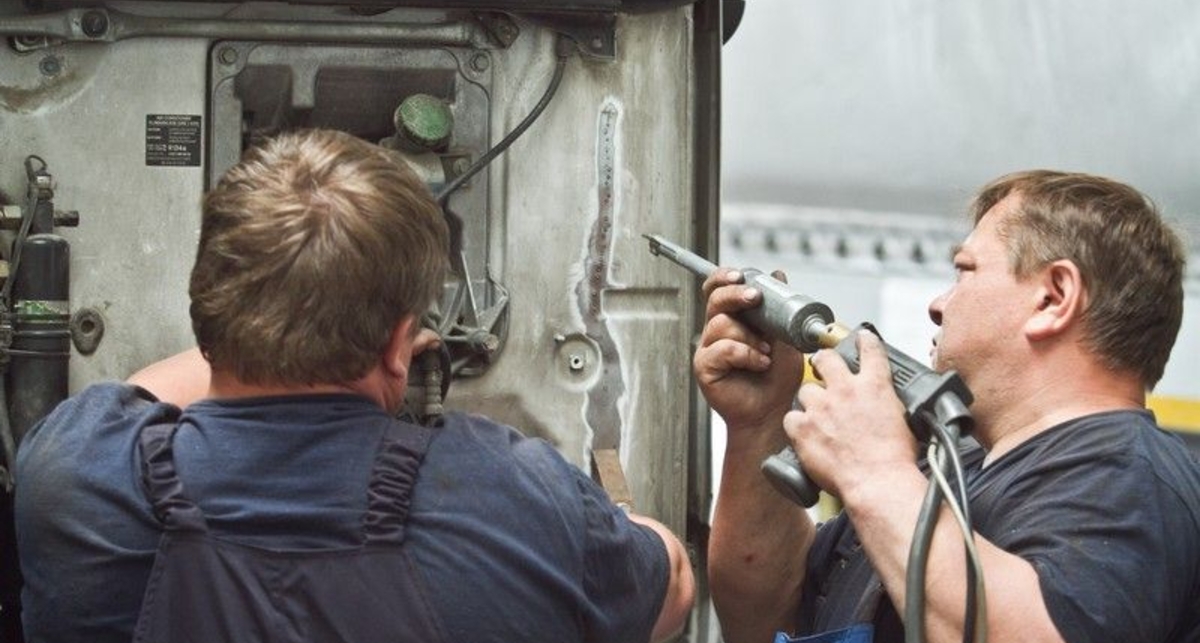 Как это работает: центры кузовного ремонта в Киеве (фото)