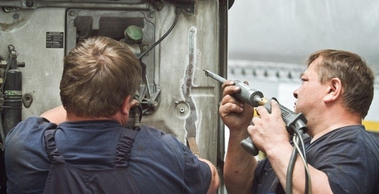 Как это работает: центры кузовного ремонта в Киеве (фото)