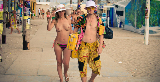 Непринужденный нудизм Республики Казантип (фото)