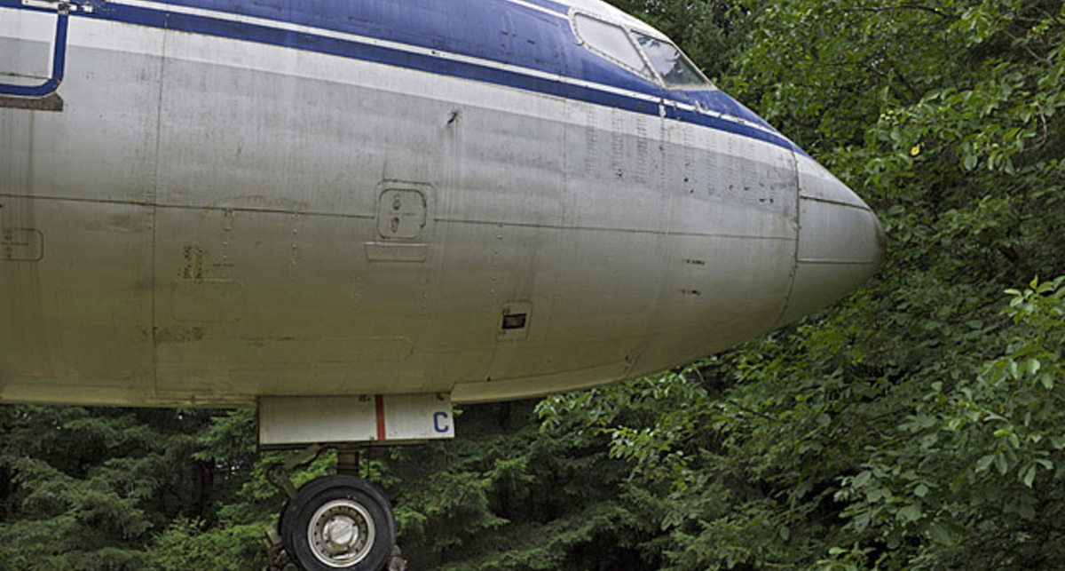 Смотри, как американец превратил Boeing 727 в жилой дом (фото)