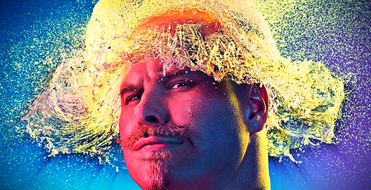 Смотри на невероятные парики из воды (фото)