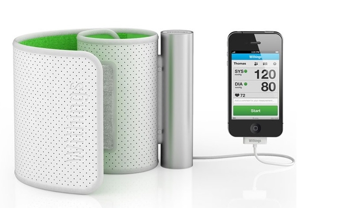 Держать iPhone на пульсе: 5 гаджетов для здоровья