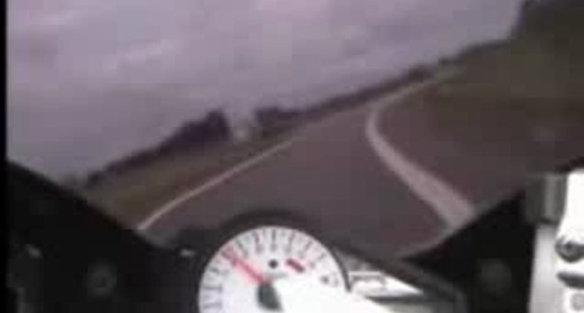 Безумная погоня на мотоцикле