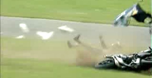 жестоко упал