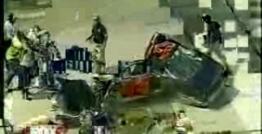 Жестокая авария, гонщику чудом удалось выжить...