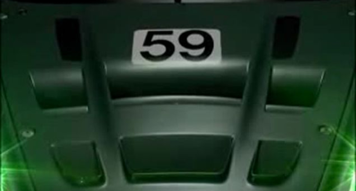 Aston Martin DBR9 - гоночный вариант