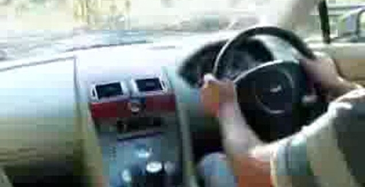 Aston Martin V8 Vantage - поездка