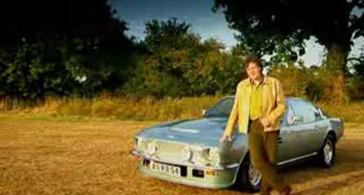 Aston Martin Vantage - ретро