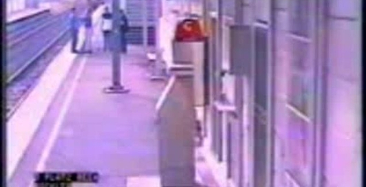 Упавшие под поезд