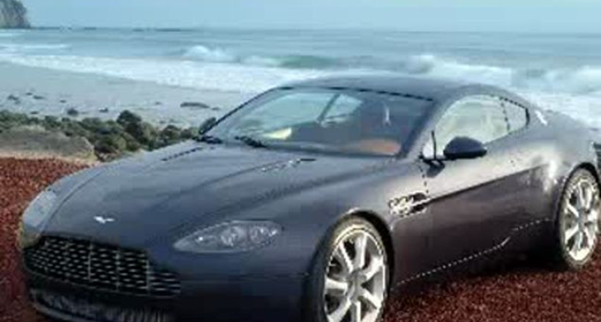 Aston Martin презентация в фото