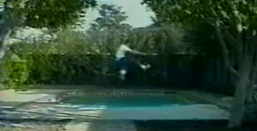 Прыжок через басейн