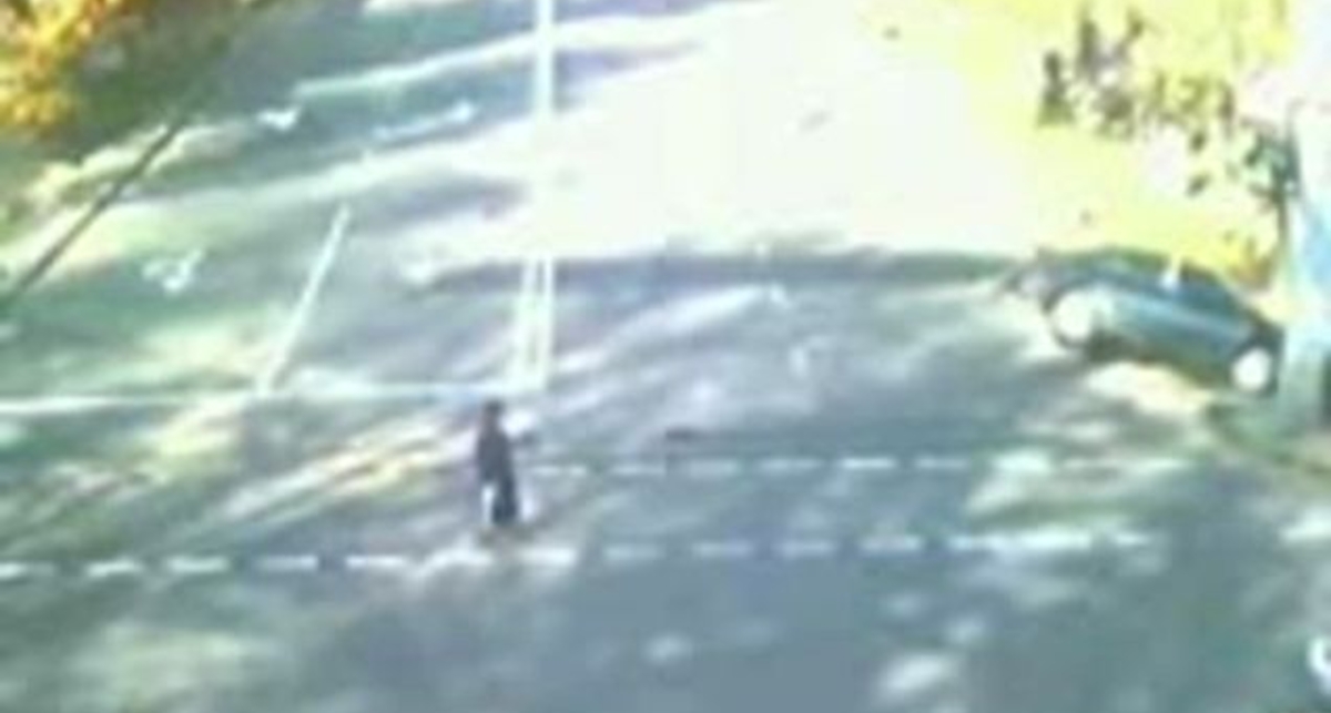 столкновение на перекрестке