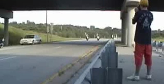 На моцике с переворотом