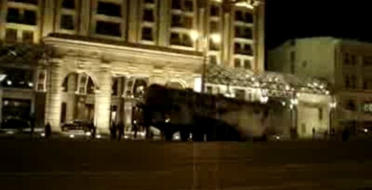 8-осный МАЗ разворачивается на Тверской