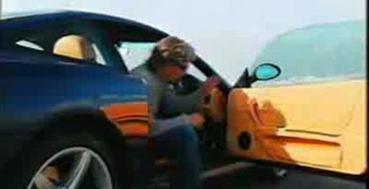 Астон Мартин Вэнквиш против Феррари 575М, 1