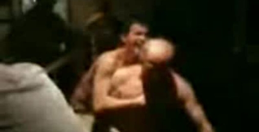 дедуля отжог!