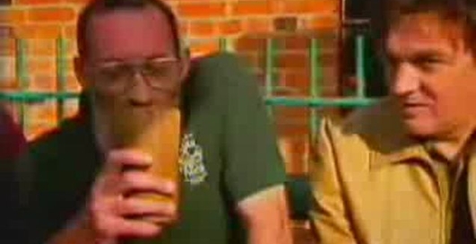 Ретро - модель Астон Мартина