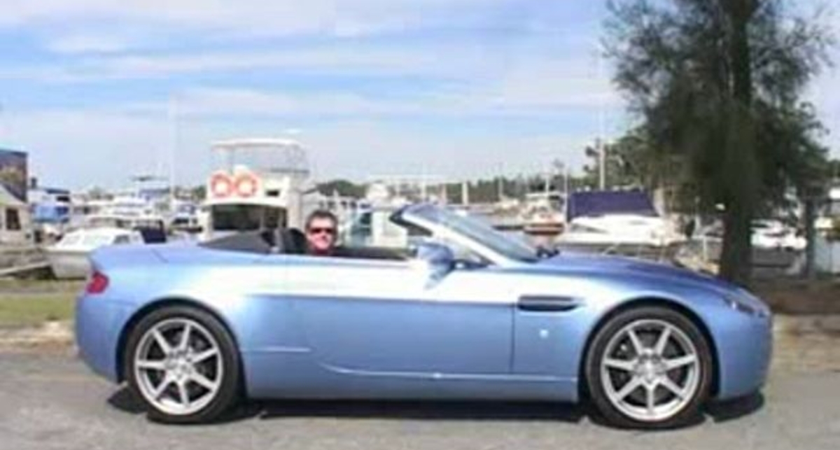 Aston Martin Vantage V8 (Top Gear Style)