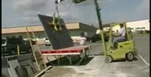 Роковая ошибка грузчика.