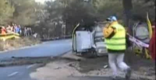 Крутий поворот