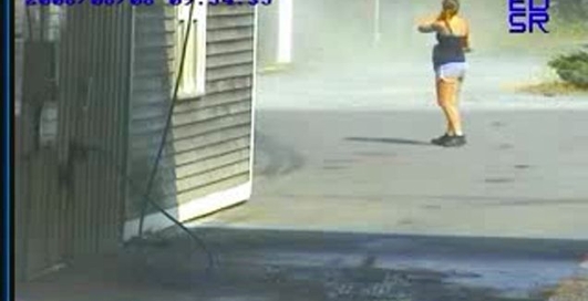 Как не платить за автомойку))