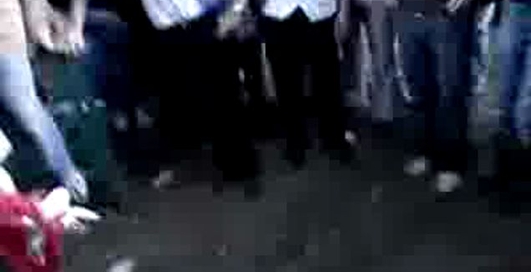 Девки дерутся