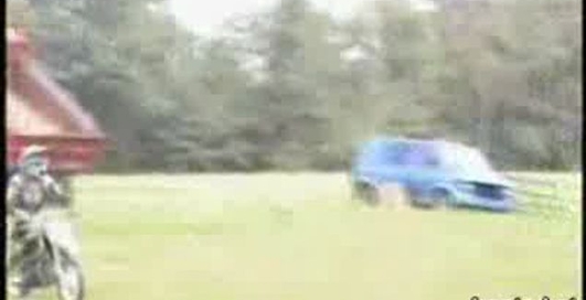 Не допрыгнул и свалился