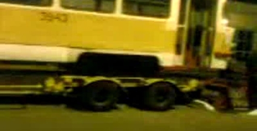 Краснопресненское тд.Погрузка вагона на движущуюся платформу