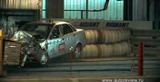 Первый краш-тест Лады Приоры принес разочарование.