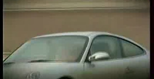 PORSCHE 911 - ASTON MARTIN VANTAGE