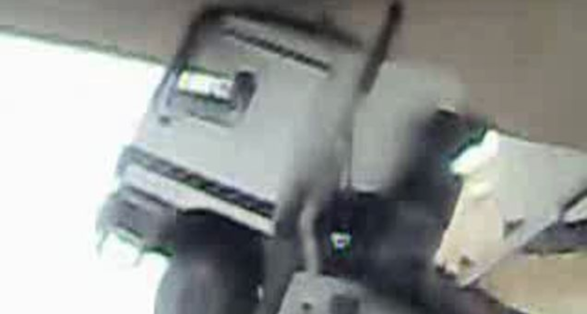 Русский на камазе под мостом