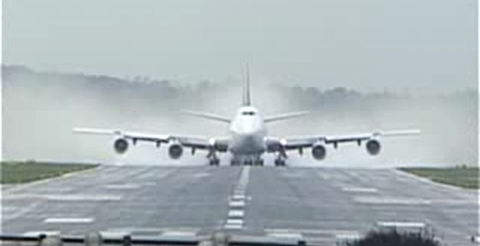 Еле взлетел