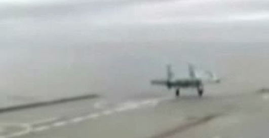 Самолет подлодка!