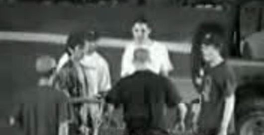 Драка 1 против 5