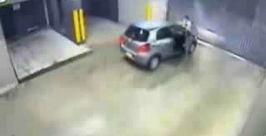 Идиотский случай на парковке