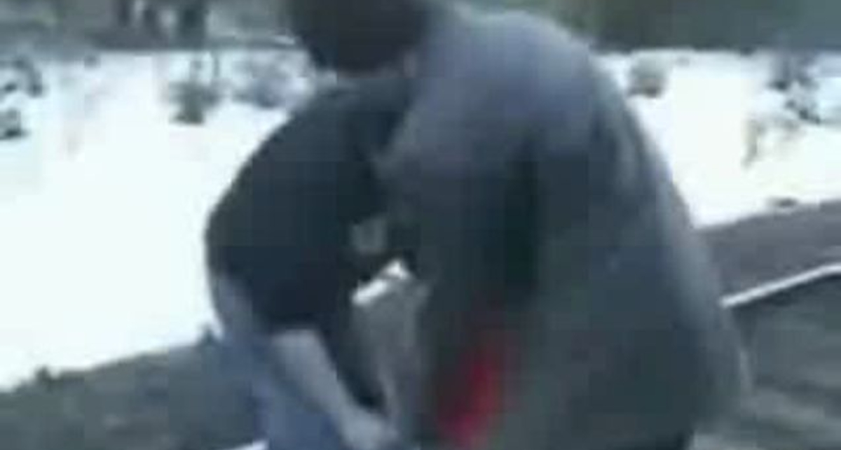 підпалив штани