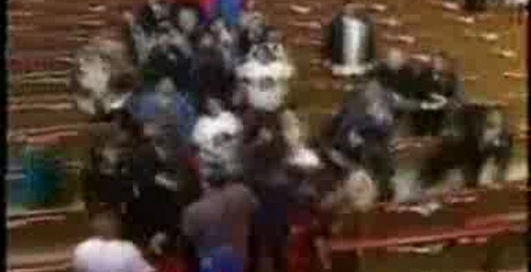 Драка в Соборе