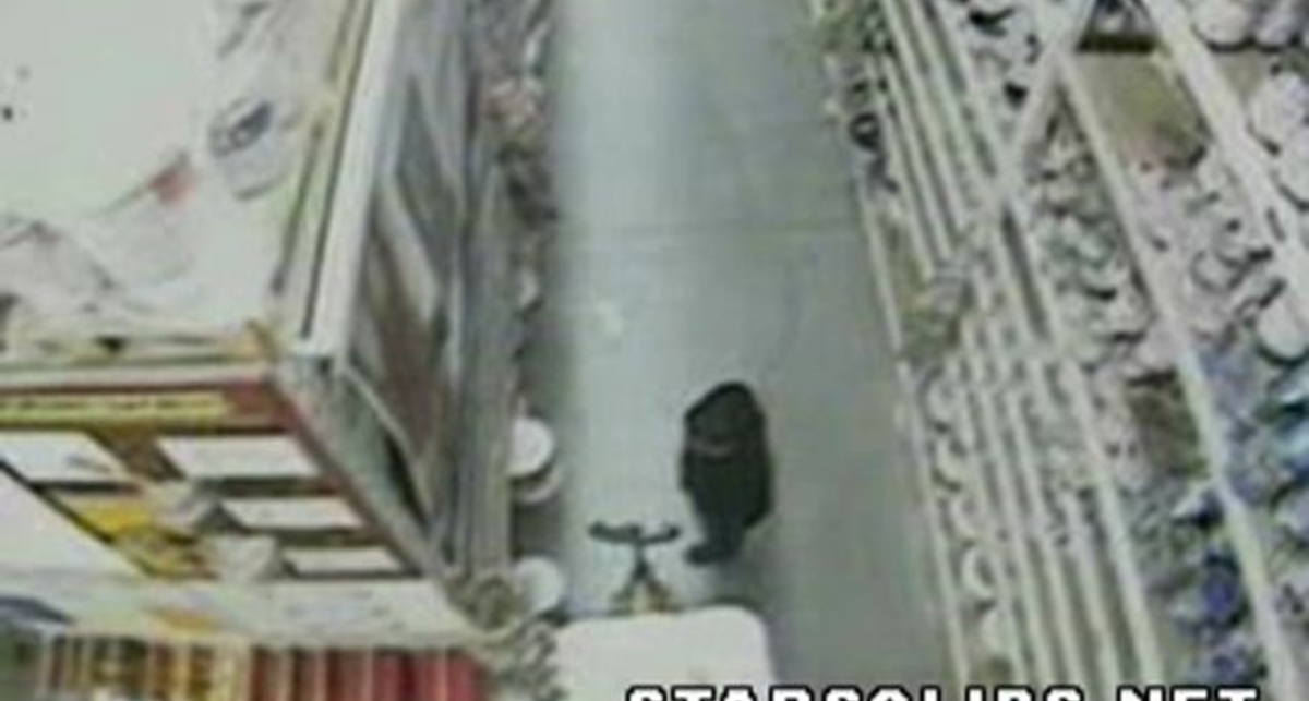 Маньяк с огнетушителем.