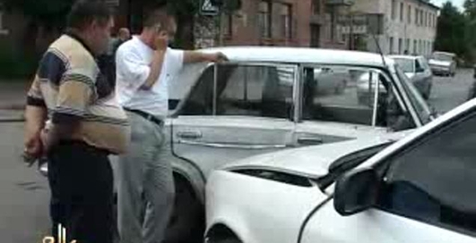 Пока выискивают средства на ремонт светофоров разбиваются автомомбили