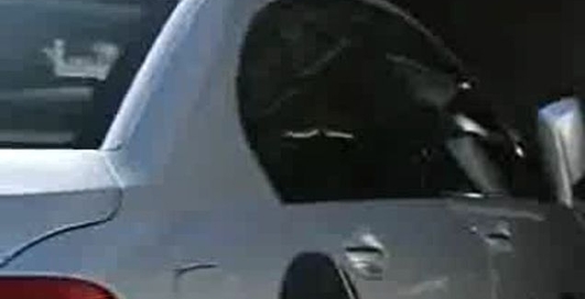 припаркувалась автівка сама