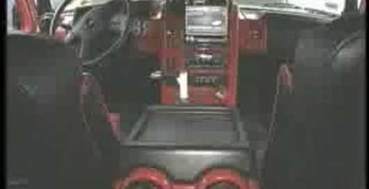 Вот это тачка у негра !!!