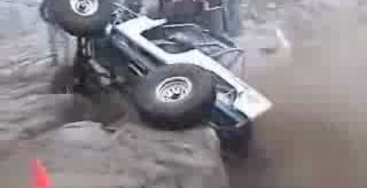 Вот настоящий внедорожник!!!