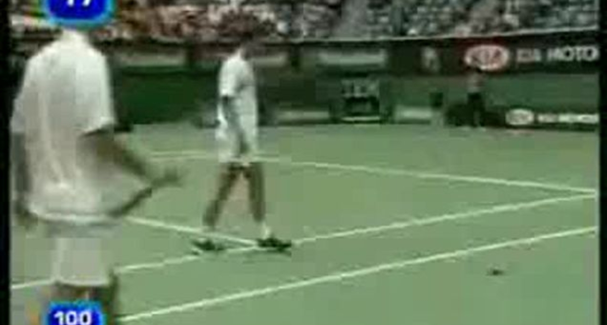 збив пташку