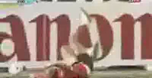 ударив в точку