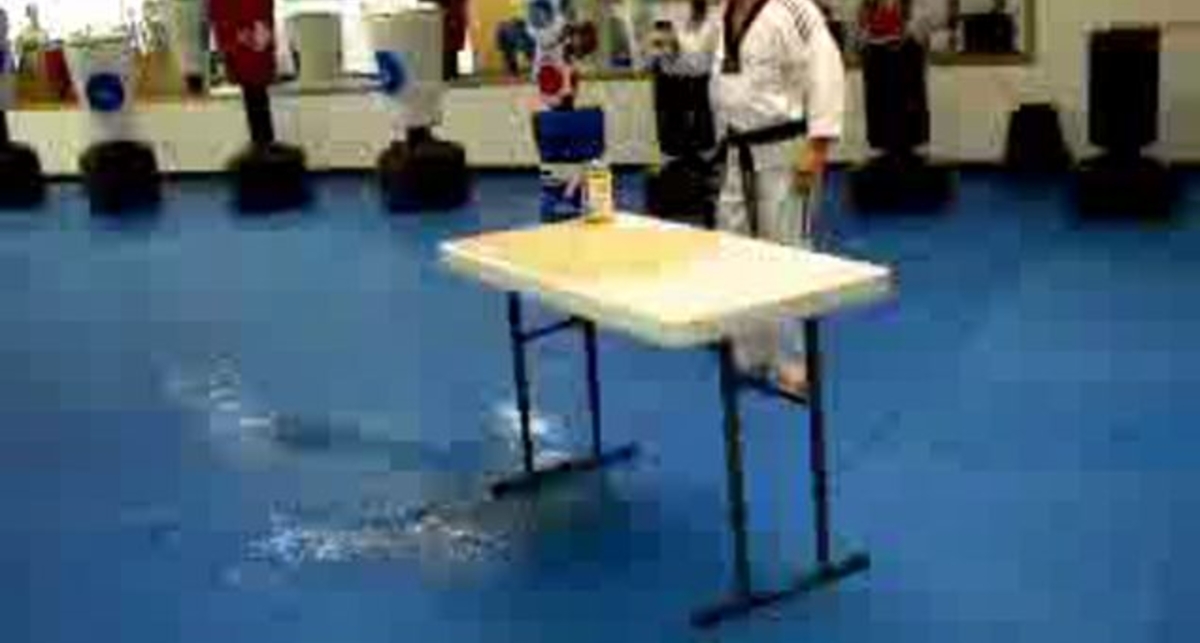 Сэнсэй выпендривается)