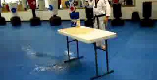 Сэнсэй выпендривается)