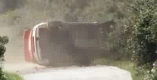 потрапив в аварію